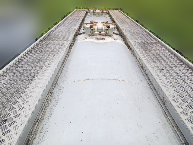 日本トレクスその他の車種トレーラー（セミトレーラー）大型（10t）[写真05]