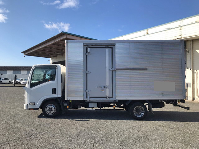 いすゞエルフアルミバン小型（2t・3t）[写真05]