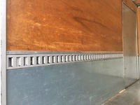 いすゞエルフアルミバン小型（2t・3t）[写真12]