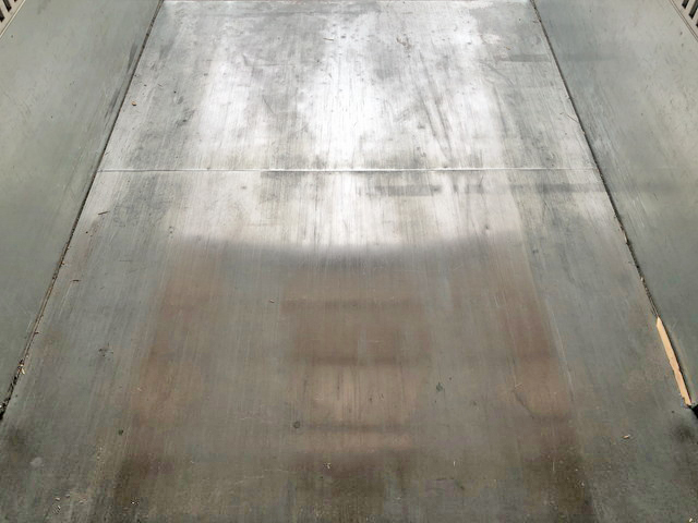 いすゞエルフアルミバン小型（2t・3t）[写真15]