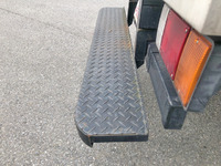 いすゞエルフアルミバン小型（2t・3t）[写真18]