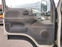 いすゞエルフアルミバン小型（2t・3t）[写真29]