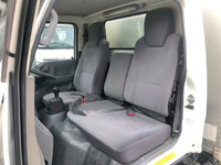 いすゞエルフアルミバン小型（2t・3t）[写真32]