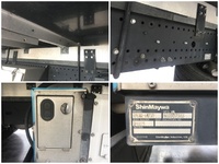 いすゞフォワード冷凍車（冷蔵車）中型（4t）[写真19]