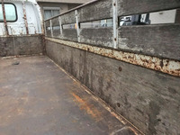 いすゞエルフ平ボディ小型（2t・3t）[写真08]