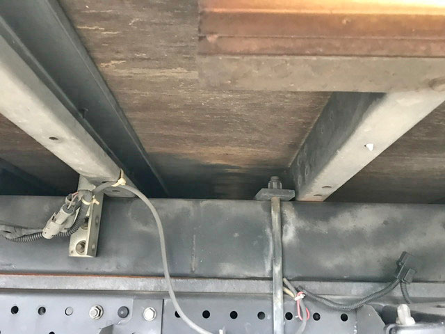 いすゞエルフアルミバン小型（2t・3t）[写真19]