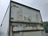 いすゞエルフアルミバン小型（2t・3t）[写真09]