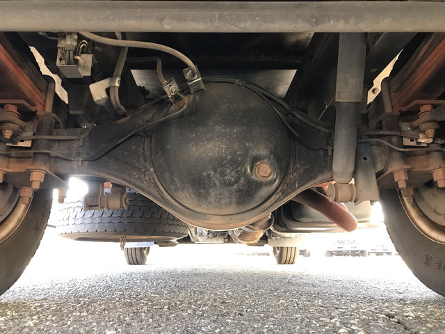 いすゞエルフアルミバン小型（2t・3t）[写真22]