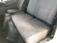 いすゞエルフアルミバン小型（2t・3t）[写真30]