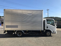 いすゞエルフアルミバン小型（2t・3t）[写真06]