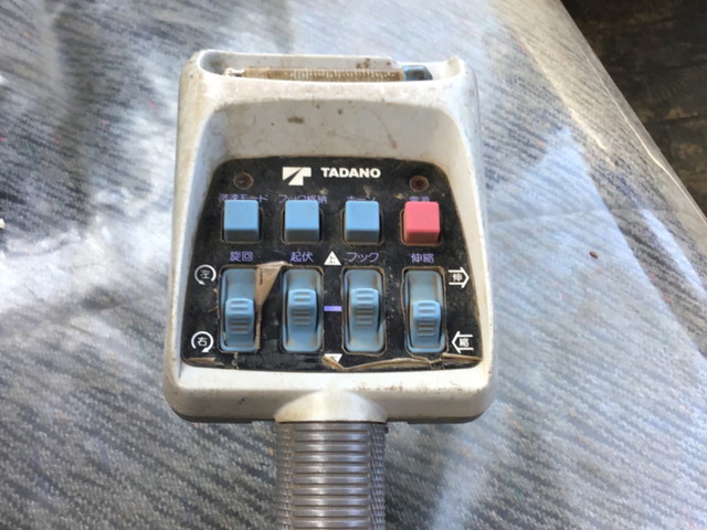 いすゞエルフクレーン6段小型（2t・3t）[写真17]