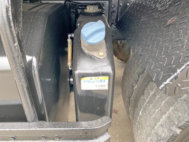 三菱ふそうスーパーグレートトレーラーヘッド（トラクターヘッド）大型（10t）[写真16]