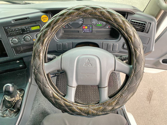 三菱ふそうスーパーグレートトレーラーヘッド（トラクターヘッド）大型（10t）[写真36]