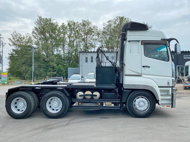 三菱ふそうスーパーグレートトレーラーヘッド（トラクターヘッド）大型（10t）[写真05]