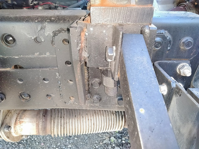 三菱ふそうキャンタークレーン4段小型（2t・3t）[写真15]