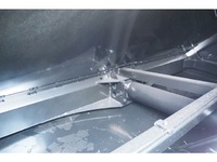 日野レンジャーパッカー車（塵芥車）中型（4t）[写真20]