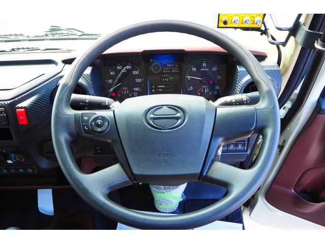 日野レンジャーパッカー車（塵芥車）中型（4t）[写真35]