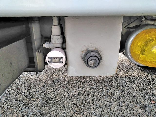 日本フルハーフその他の車種ウイングトレーラー大型（10t）[写真29]