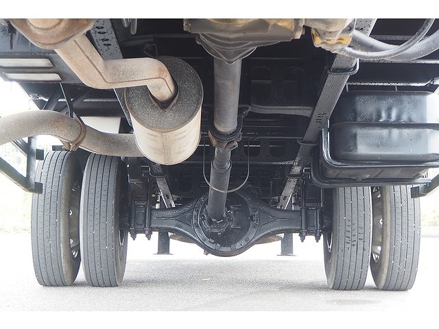 いすゞフォワードセルフクレーン4段中型（4t）[写真11]