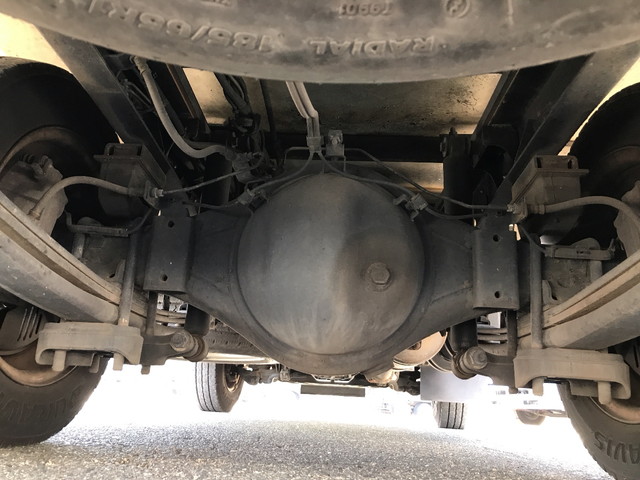 日野デュトロ冷凍車（冷蔵車）小型（2t・3t）[写真21]