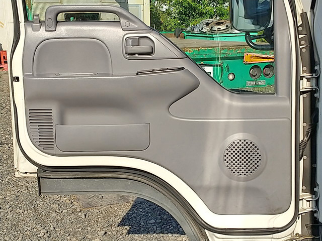 マツダタイタン冷凍車（冷蔵車）小型（2t・3t）[写真29]