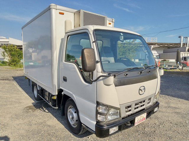 マツダタイタン冷凍車（冷蔵車）小型（2t・3t）[写真03]