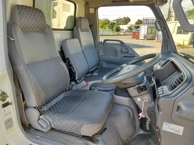 マツダタイタン冷凍車（冷蔵車）小型（2t・3t）[写真33]