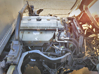 三菱ふそうキャンターアルミバン小型（2t・3t）[写真24]