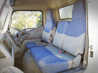 三菱ふそうキャンターアルミバン小型（2t・3t）[写真30]