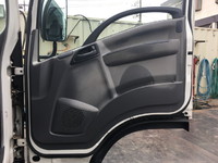 いすゞエルフパネルバン小型（2t・3t）[写真27]