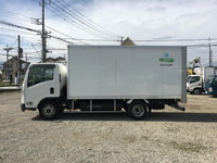 いすゞエルフパネルバン小型（2t・3t）[写真05]