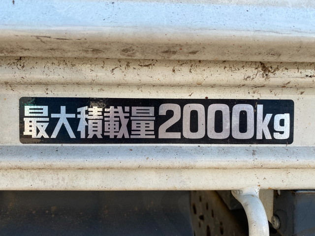 トヨタトヨエース平ボディ小型（2t・3t）[写真16]