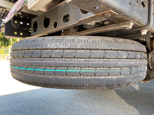 トヨタトヨエース平ボディ小型（2t・3t）[写真20]