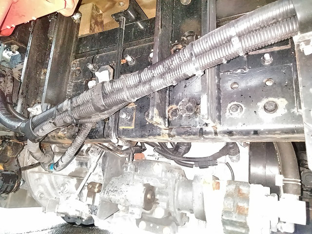 三菱ふそうキャンタークレーン付小型（2t・3t）[写真23]