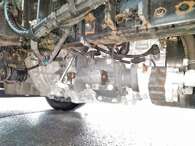 三菱ふそうキャンタークレーン付小型（2t・3t）[写真24]