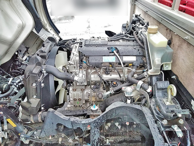 三菱ふそうキャンタークレーン付小型（2t・3t）[写真26]