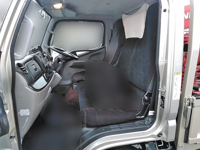 三菱ふそうキャンタークレーン付小型（2t・3t）[写真29]