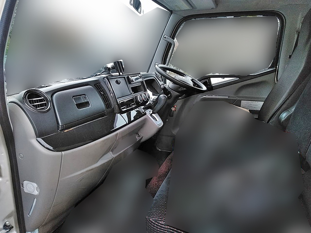 三菱ふそうキャンタークレーン付小型（2t・3t）[写真30]