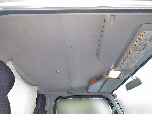 三菱ふそうキャンタークレーン付小型（2t・3t）[写真32]