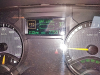 三菱ふそうキャンタークレーン付小型（2t・3t）[写真35]