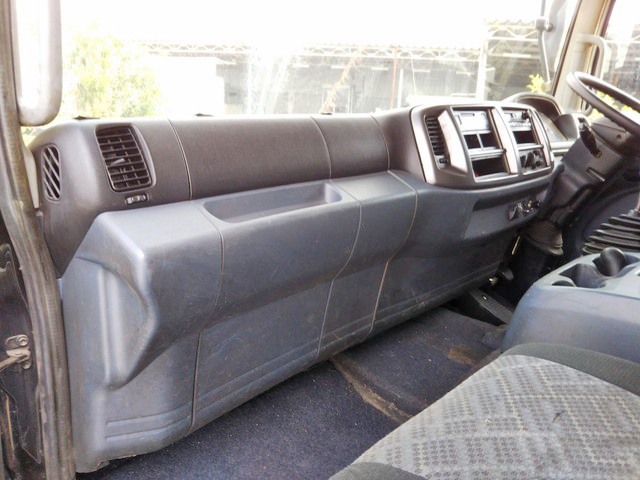 日野レンジャーアルミブロック増トン（6t・8t）[写真31]