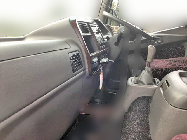 三菱ふそうファイターアルミウイング中型（4t）[写真28]