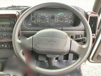 三菱ふそうファイターアルミウイング中型（4t）[写真32]