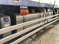 三菱ふそうスーパーグレートアルミウイング大型（10t）[写真17]