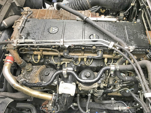 三菱ふそうスーパーグレートアルミウイング大型（10t）[写真22]