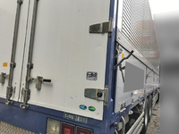 三菱ふそうスーパーグレートアルミウイング大型（10t）[写真05]