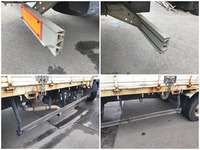 いすゞフォワード平ボディ中型（4t）[写真21]