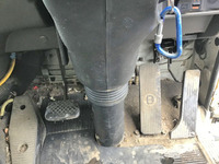 いすゞフォワード平ボディ中型（4t）[写真25]