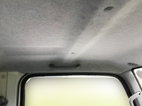 三菱ふそうキャンター平ボディ小型（2t・3t）[写真18]