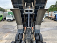 三菱ふそうスーパーグレートダンプ大型（10t）[写真17]